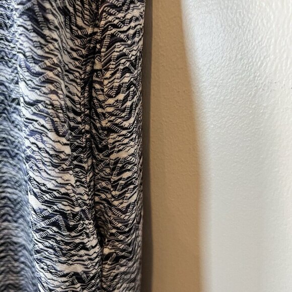 MPG Mondetta Performance Gear Travel Black Purple Grey White Dress Zig Zag L - Picture 3 of 11